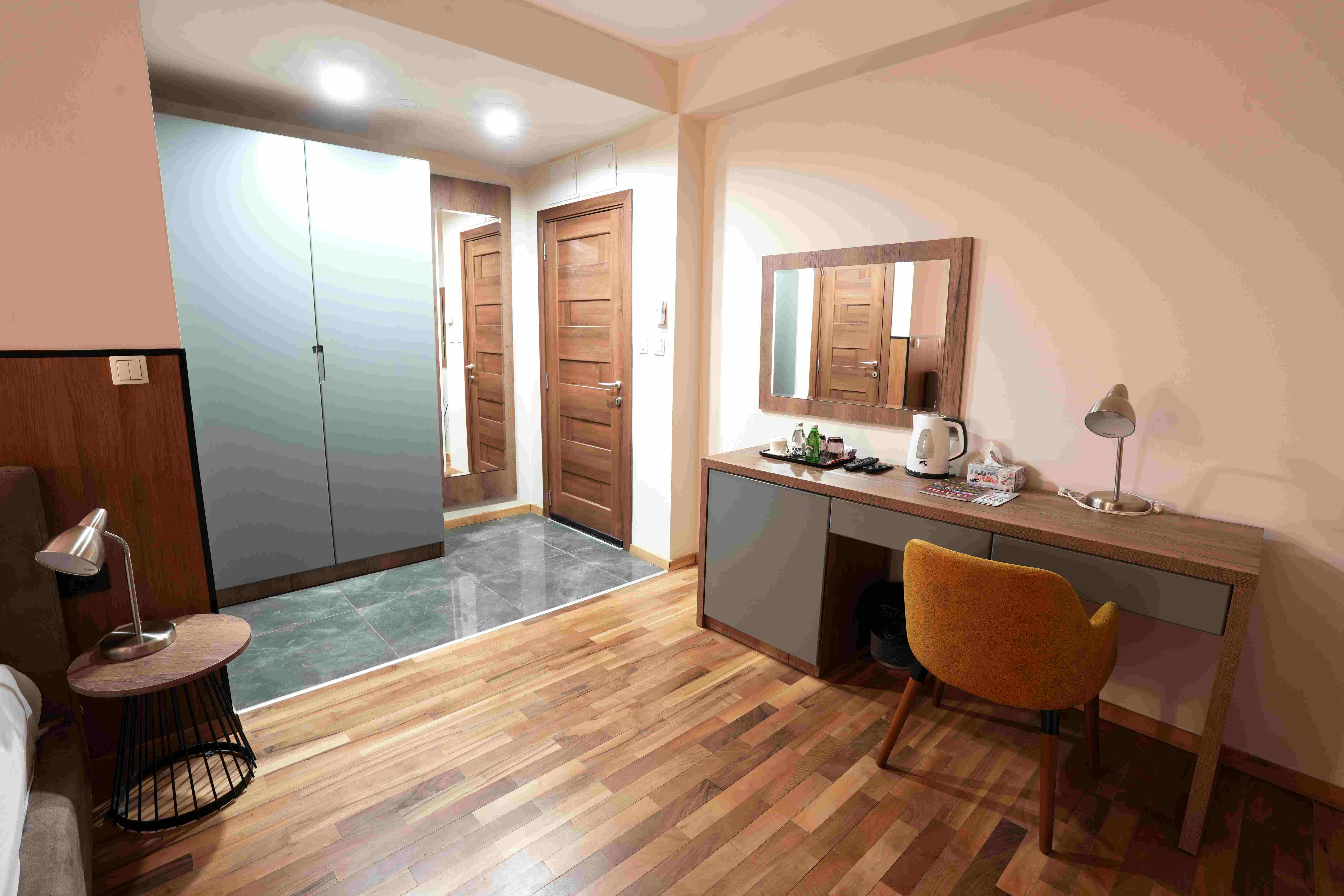 Room 1