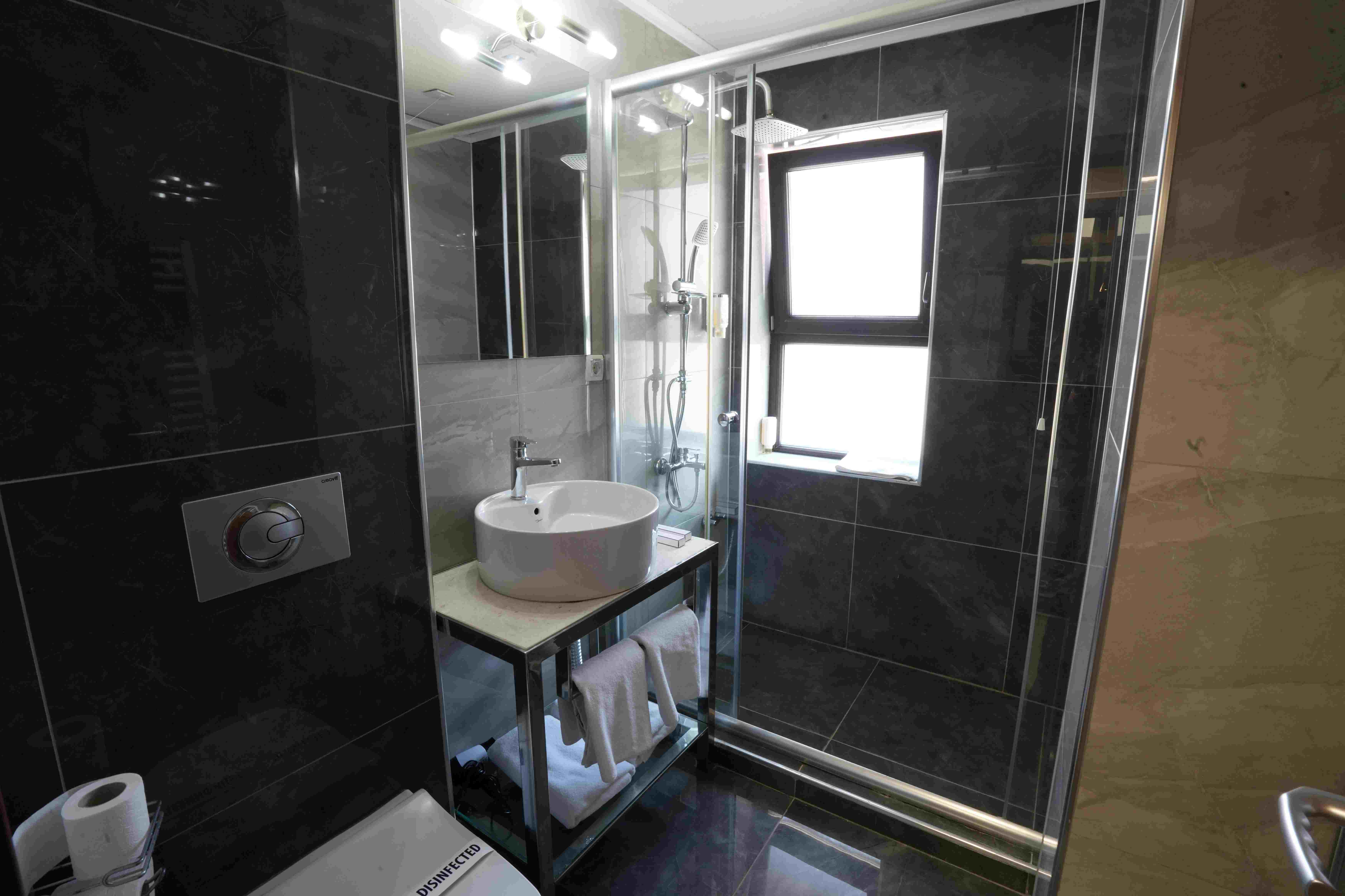 Room 1
